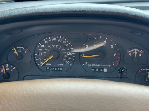Used 1995 Ford Mustang GT RWD image 12