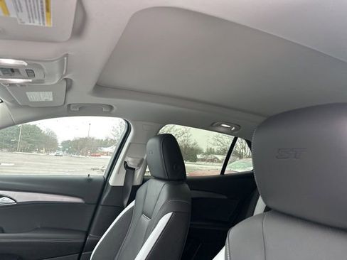 New 2025 Buick Envision Sport Touring image 13