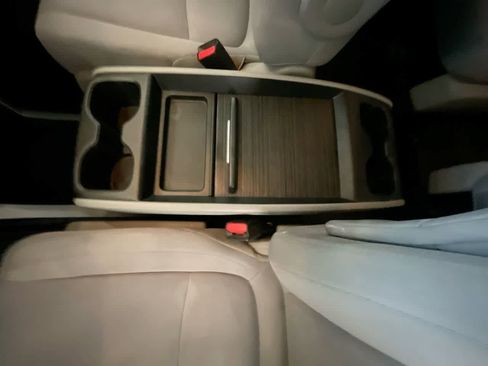 Used 2019 Honda Odyssey EX image 21