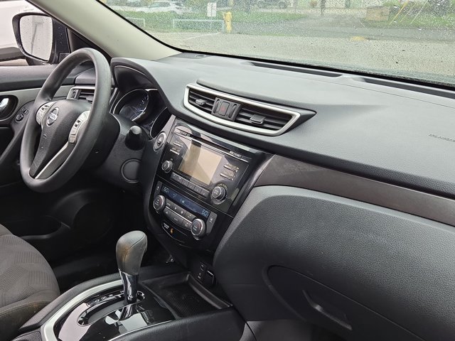 Used 2016 Nissan Rogue SV AWD/4WD image 20
