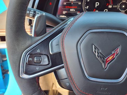 Used 2023 Chevrolet Corvette Stingray Premium Cpe w/ 3LT image 32