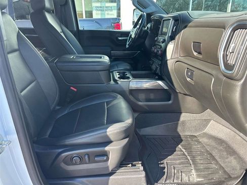 Used 2022 Chevrolet Silverado 2500 LTZ w/ LTZ Convenience Package image 10