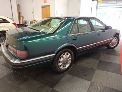Used 1997 Cadillac Seville SLS w/ Leather/Lumbar Pkg FWD image 11