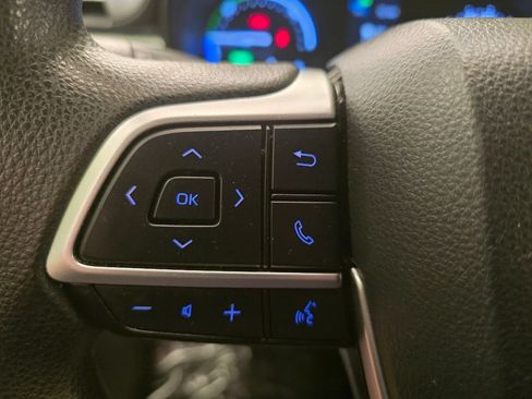 Used 2021 Toyota Sienna LE FWD image 21