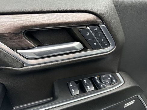 Used 2024 Chevrolet Silverado 3500 LTZ w/ LTZ Convenience Package image 15