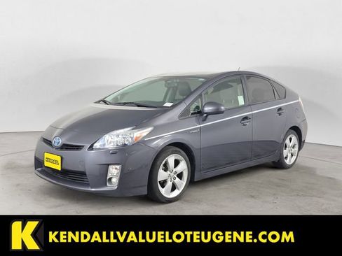 Used 2010 Toyota Prius Five image 1