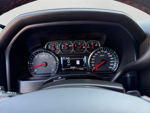 Used 2018 GMC Sierra 1500 SLT w/ All Terrain Package AWD/4WD image 28