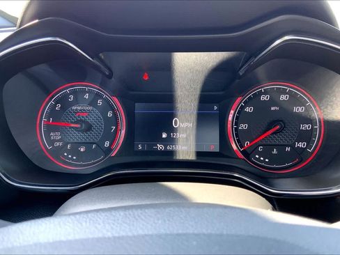 Used 2023 Chevrolet TrailBlazer RS w/ Sun and Liftgate Package FWD image 26