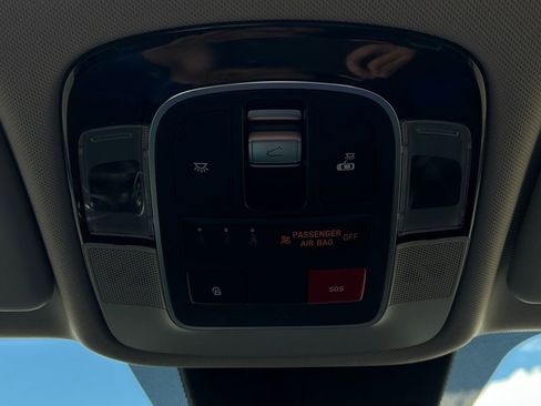 Used 2024 Hyundai Tucson Limited image 38