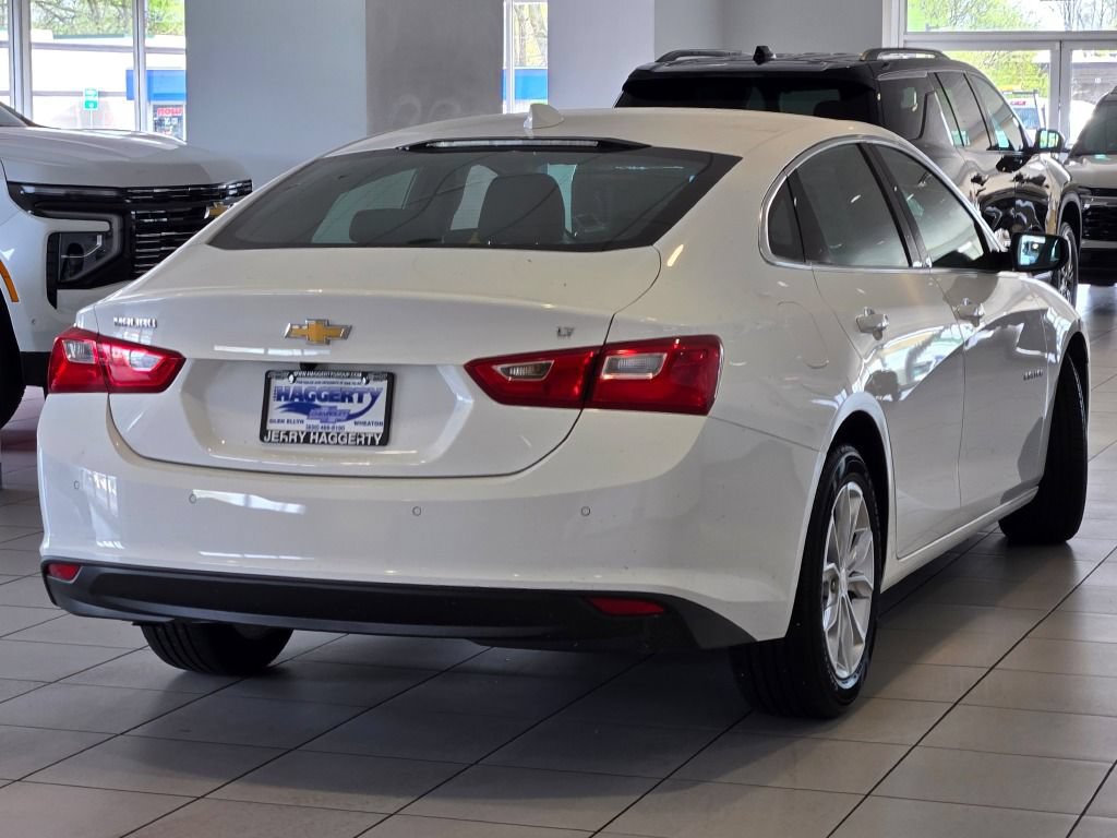 Used 2024 Chevrolet Malibu LT FWD image 11