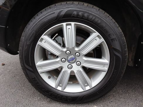 Used 2016 Volvo XC60 T6 w/ Climate Package AWD/4WD image 44