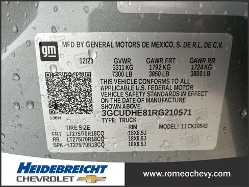 Used 2024 Chevrolet Silverado 1500 ZR2 w/ Technology Package AWD/4WD image 8