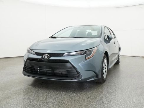 New 2026 Toyota Corolla LE image 32