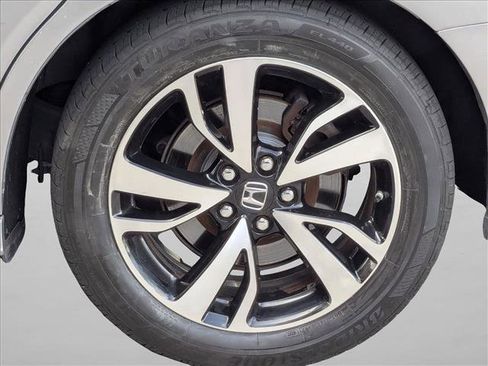 Used 2018 Honda Odyssey Elite image 26