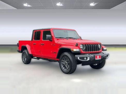 New 2025 Jeep Gladiator Sport image 7