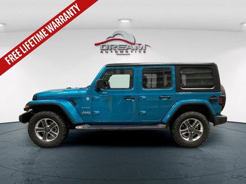 Used 2019 Jeep Wrangler Unlimited Sahara AWD/4WD image 17