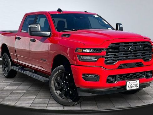 Certified 2026 RAM 2500 Big Horn AWD/4WD image 33