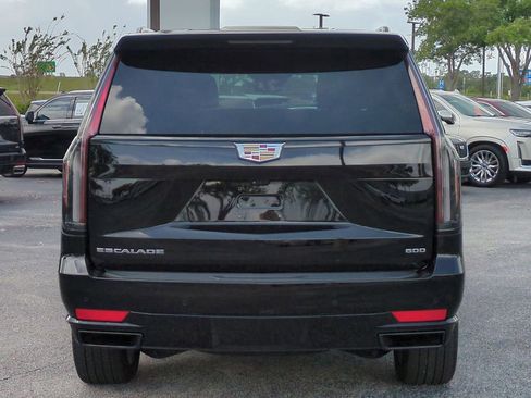 Used 2024 Cadillac Escalade Sport w/ Touring Package image 5