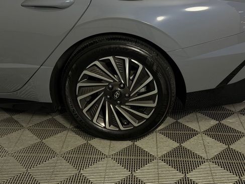 Used 2024 Hyundai Sonata Limited image 13