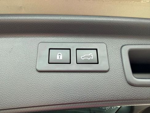 Used 2022 Subaru Forester Wilderness AWD/4WD image 12