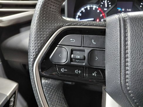 Used 2023 Toyota Tundra Limited image 37