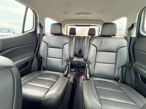 Used 2021 GMC Acadia AT4 image 24