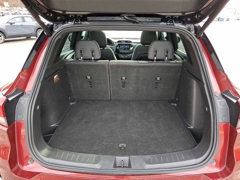 Used 2023 Chevrolet TrailBlazer RS w/ Sun and Liftgate Package image 29