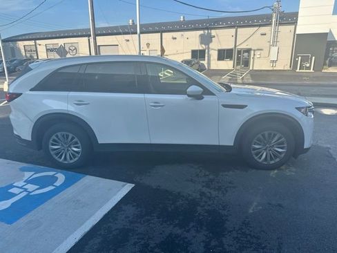 Certified 2024 MAZDA CX-90 3.3 Turbo w/ Preferred Plus AWD/4WD image 4
