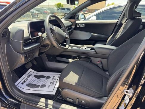 Used 2023 Hyundai Ioniq 6 SE RWD image 10