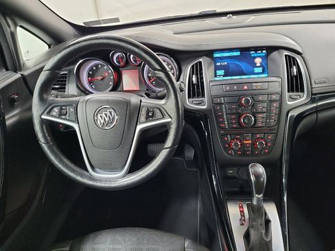 Used 2019 Buick Cascada Premium image 22