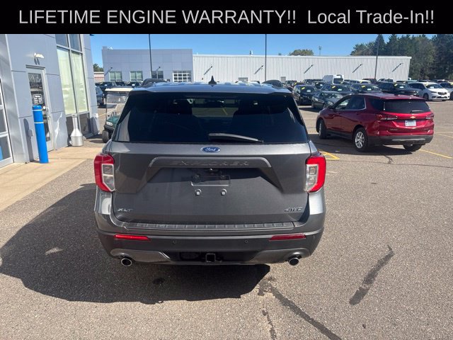 Used 2023 Ford Explorer XLT w/ Equipment Group 202A AWD/4WD image 6