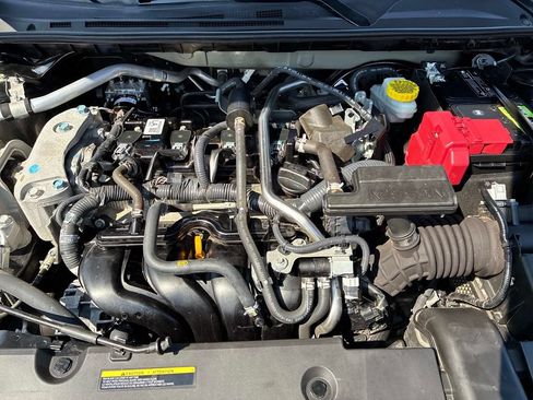 Used 2024 Nissan Sentra SV FWD image 13