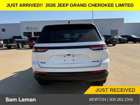 New 2025 Jeep Grand Cherokee Limited w/ Black Appearance Package image 10