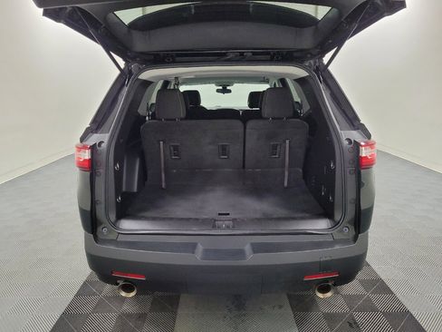 Used 2020 Chevrolet Traverse LS FWD image 29