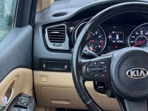 Used 2015 Kia Sedona EX image 14