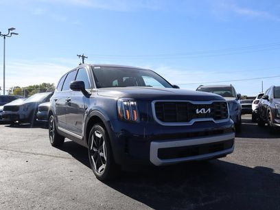 New 2025 Kia Telluride S