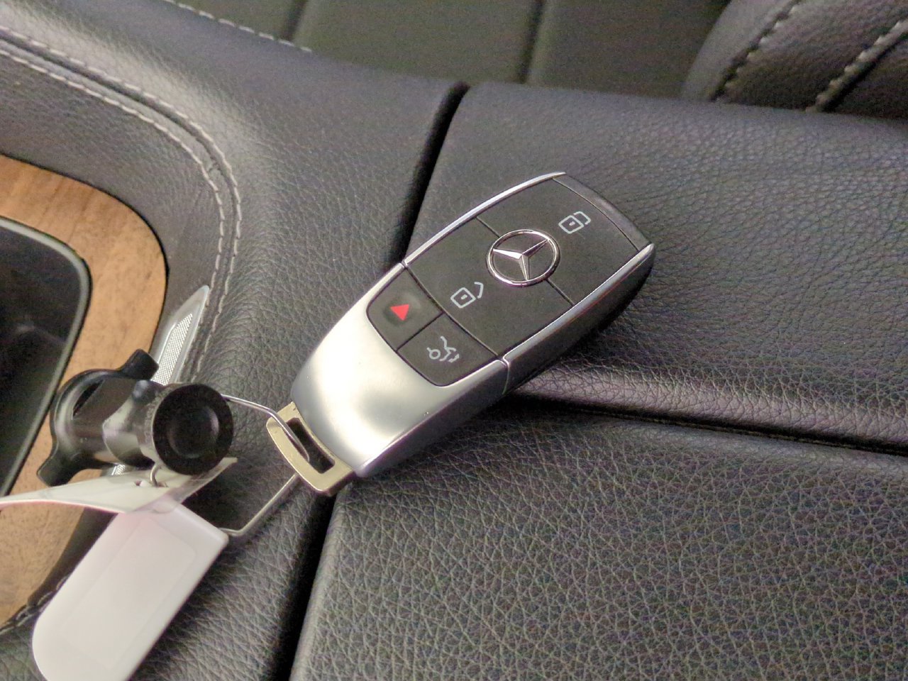 Certified 2025 Mercedes-Benz GLE 350 4MATIC image 27