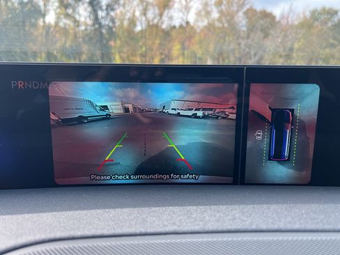 New 2025 Lincoln Navigator L Reserve w/ Jet Appearance Package image 12