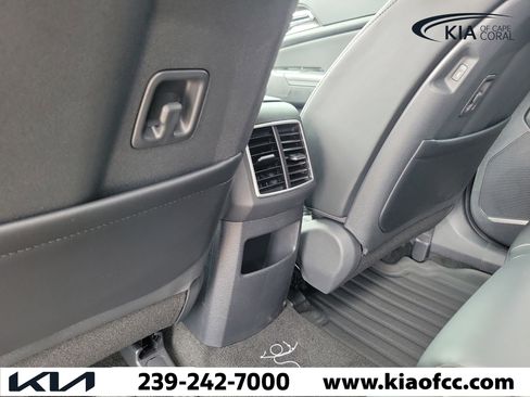 New 2026 Kia Sportage EX FWD image 14