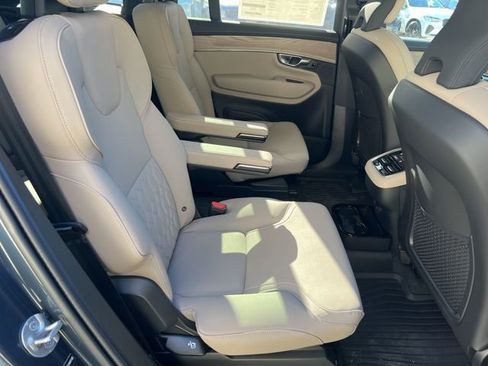 New 2026 Volvo XC90 B6 Plus w/ Protection Package AWD/4WD image 17