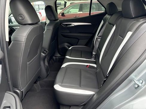 Used 2025 Buick Envision Sport Touring image 10