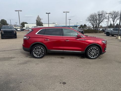 Used 2020 Lincoln Nautilus Reserve image 6