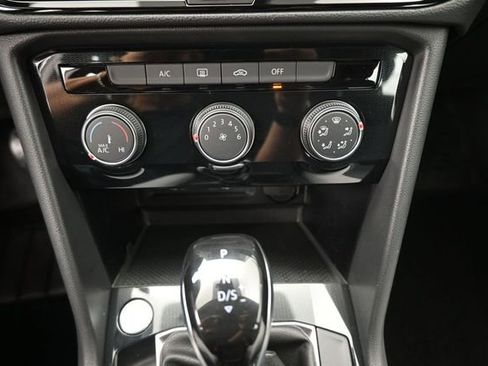 New 2026 Volkswagen Taos S FWD image 9