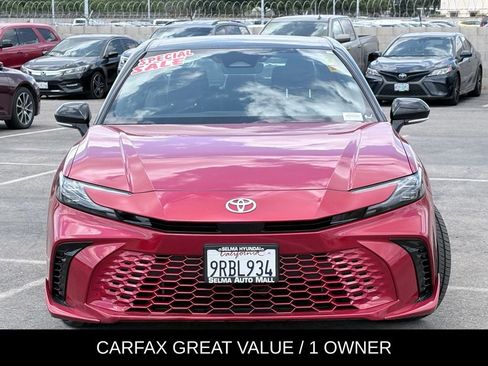 Used 2025 Toyota Camry XSE FWD image 3