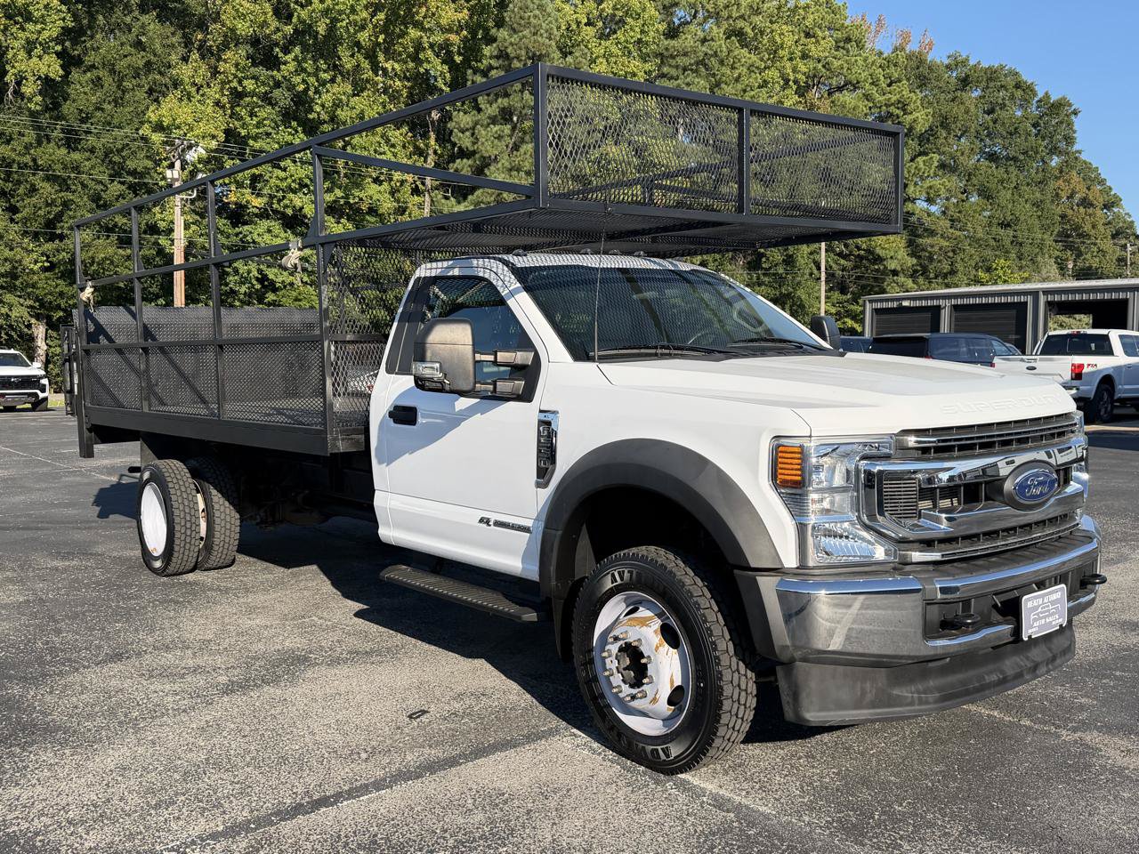 Used 2022 Ford F550 2WD Regular Cab Super Duty image 4