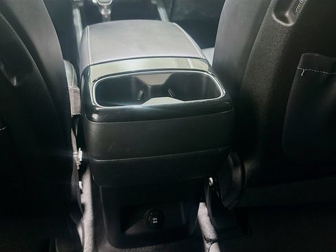 Used 2022 Kia Telluride S AWD/4WD image 27