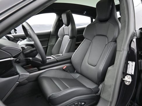 New 2025 Porsche Taycan GTS image 5