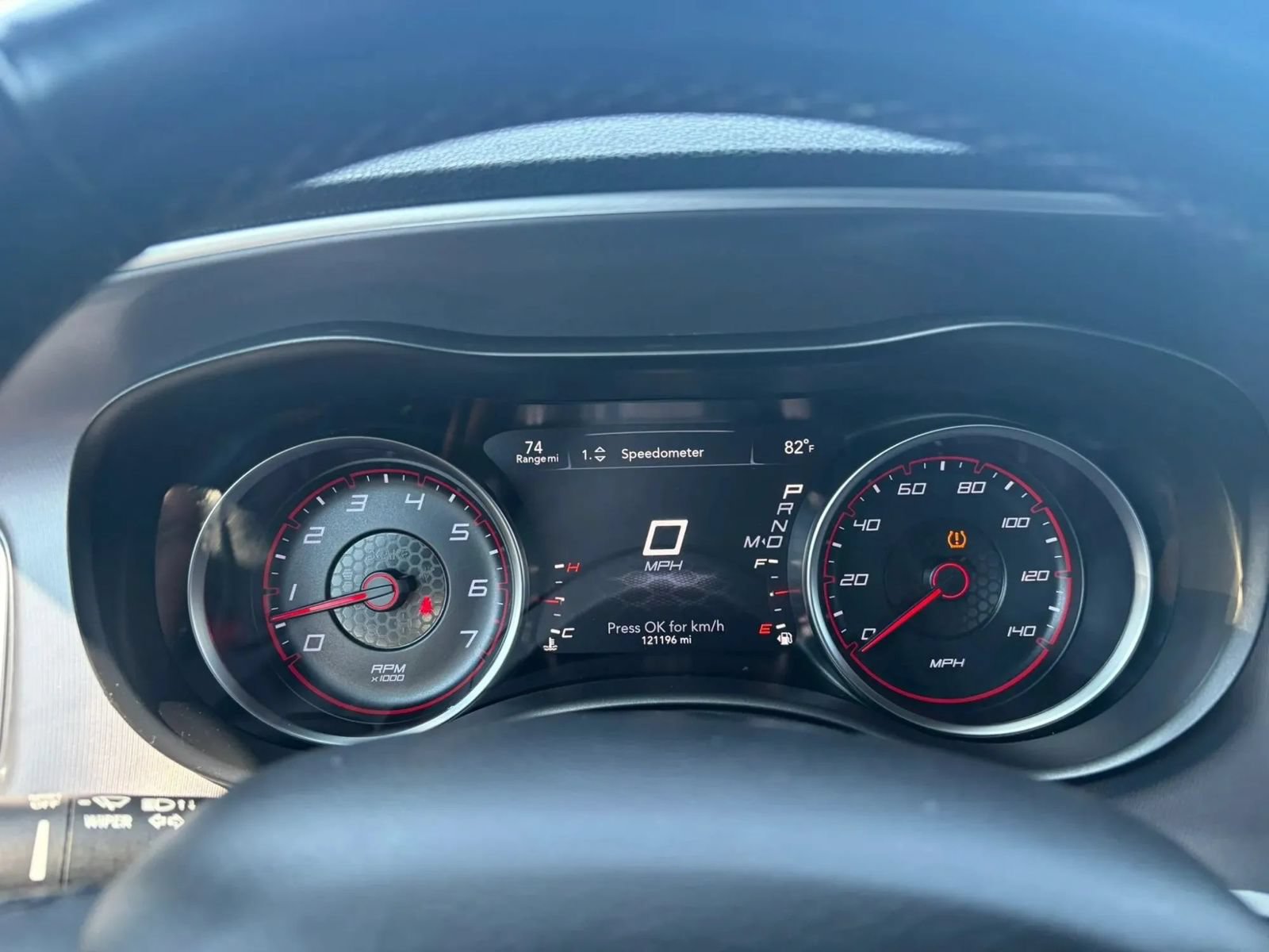 Used 2019 Dodge Charger SXT RWD image 17