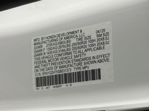 Used 2025 Honda Pilot Touring image 12