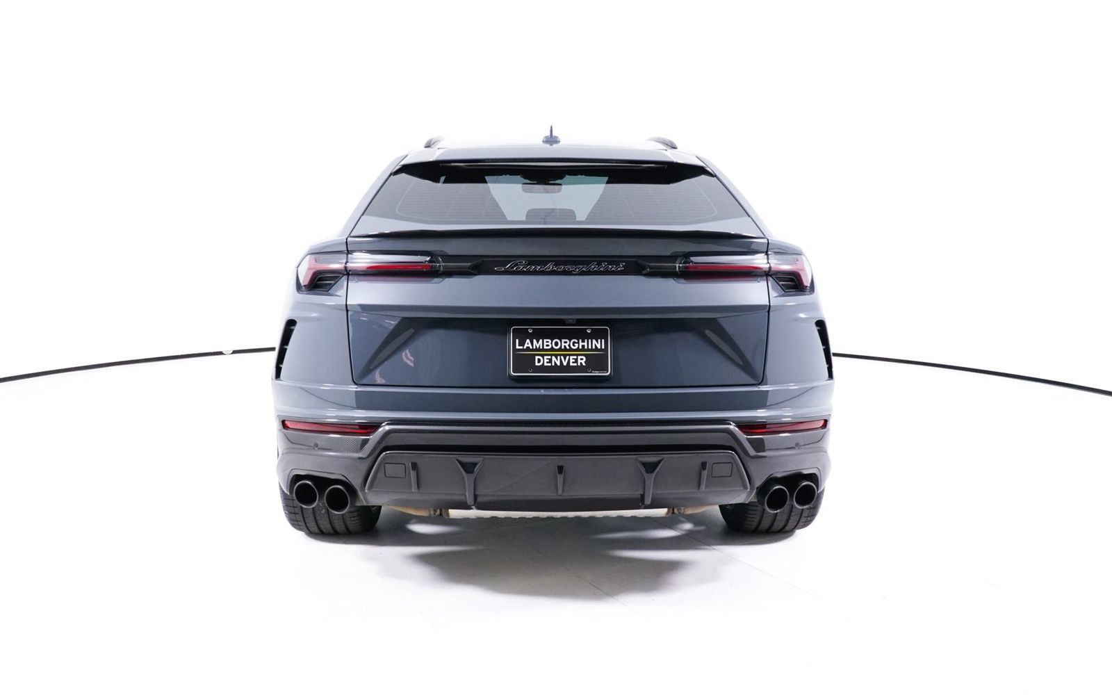 Used 2022 Lamborghini Urus AWD/4WD image 6